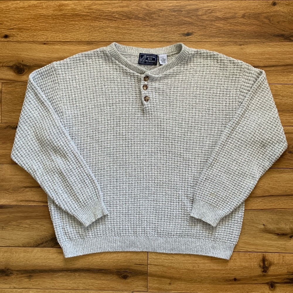 🏁 womens grey sweater

#sweater
#grey
#sweatshirt
#fashion
#vintage